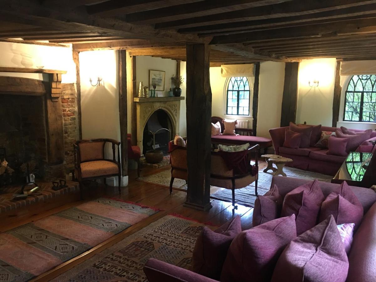 The Old Farmhouse ウィンザー エクステリア 写真