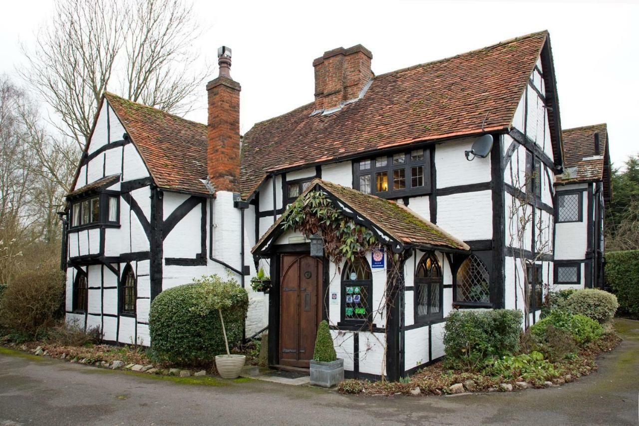 The Old Farmhouse ウィンザー エクステリア 写真